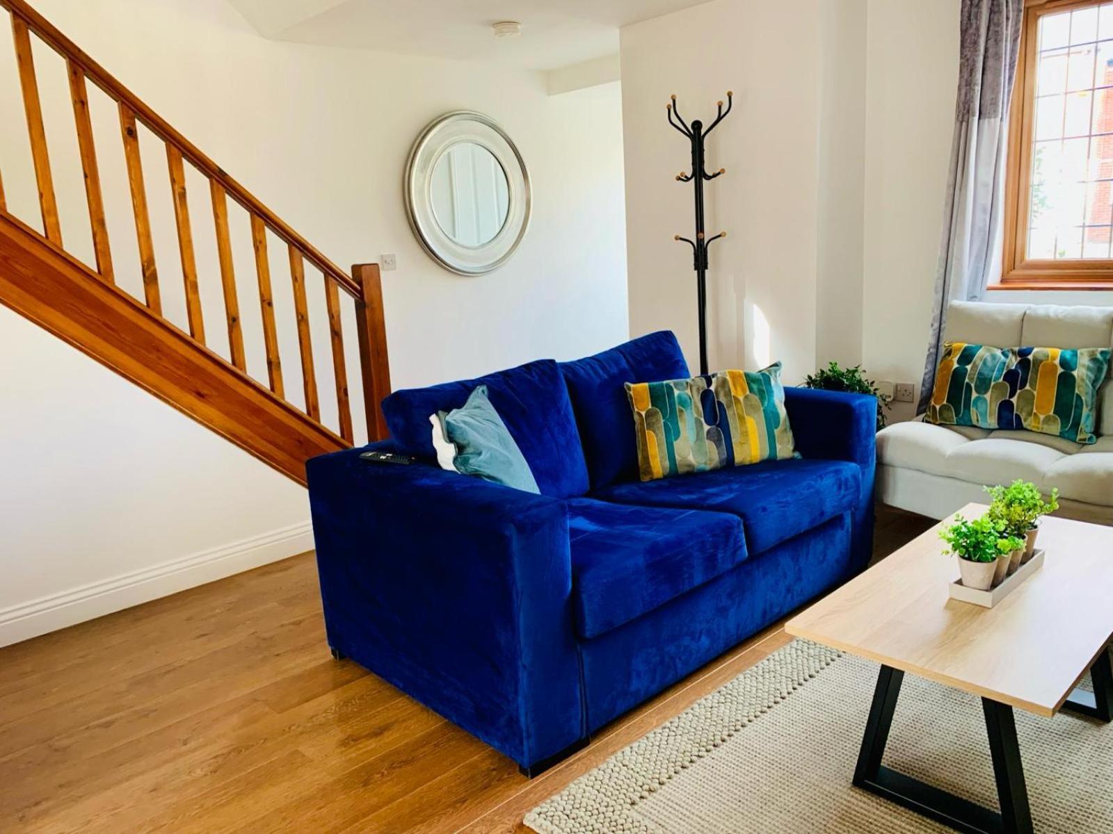 3Br House Ossett-Wakefield, Free Parking 3 Cars Wi Fi Long Stays Eksteriør billede